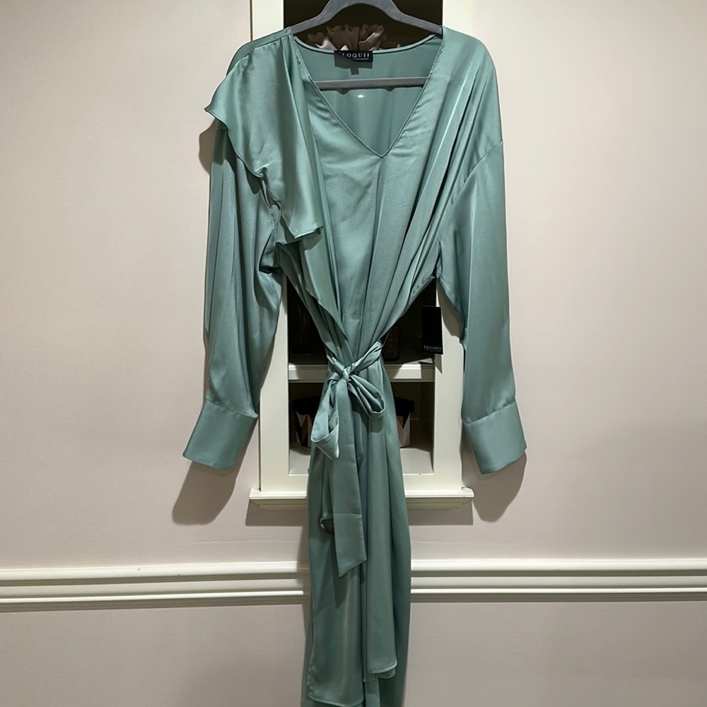 Belted dress